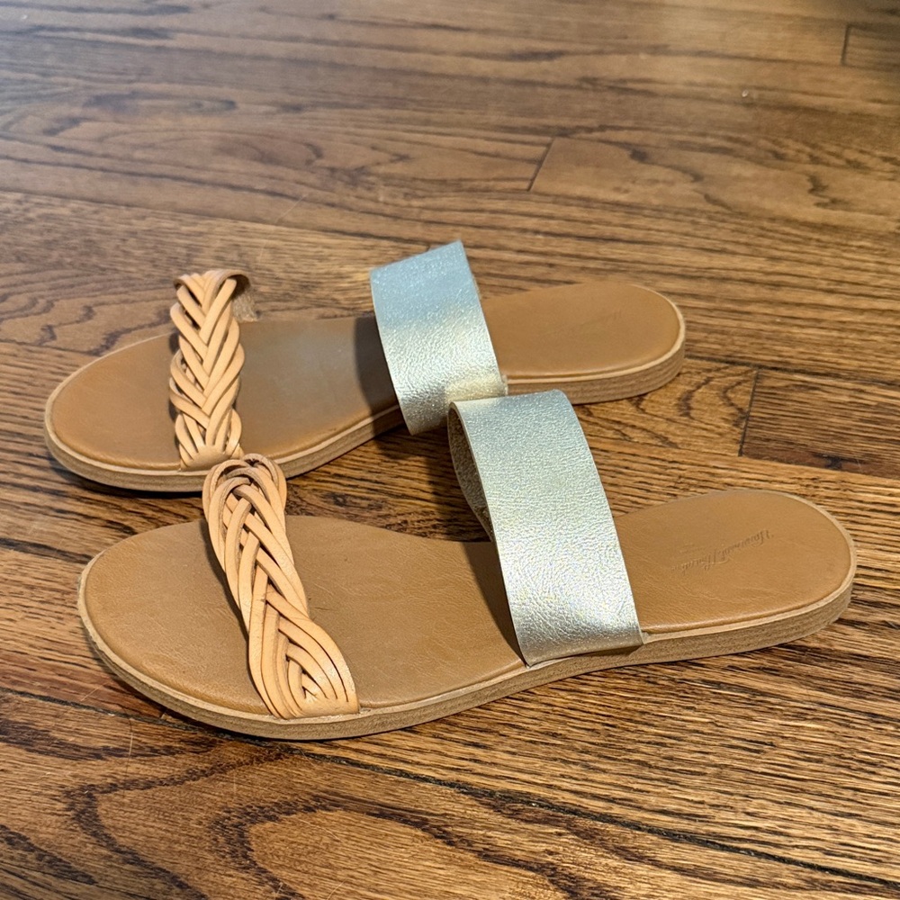 Universal Thread Metallic Silver and Tan Braided Slide Sandals